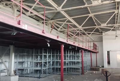 Hala 700 mp Voluntari ( Kaufland ) - 4