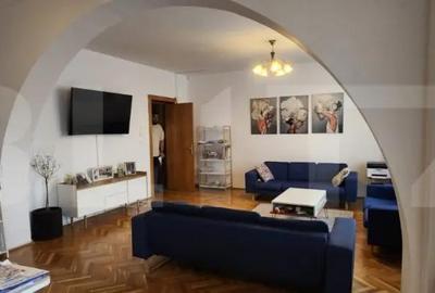 Casă cu 12 camere cu Teren 1372 Mp în Platou - 12