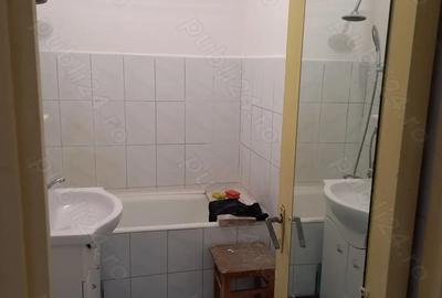 Garsonieră decomandată în Tractorul - 2