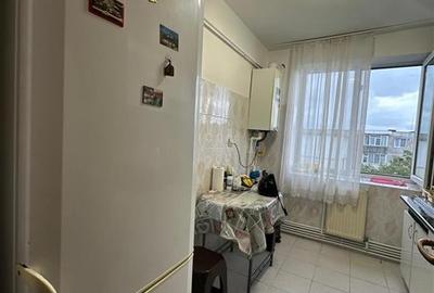 Inchiriere  Apartament cu 3 camere Podu Ros - 5