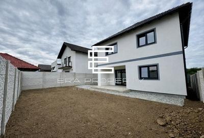 Casă individuală cu 4 camere cu Canalizare în Cristian - 1