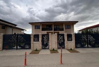 Duplex cu 4 camere în Central