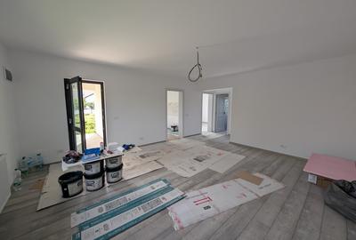 Casa cu garaj Lilieci- teren 540m, canalizare, apa, gaz. - 7