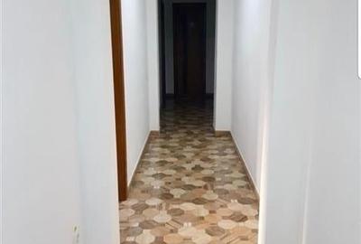 Spatiu comercial / apartament, 68 mp, 3 camere, 149900 Euro. - 4