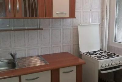 Inchiriere Super Garsoniera Aproape de Metrou Aparatorii Patriei - 5