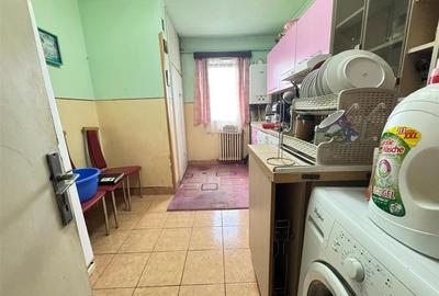 Apartament cu 3 camere decomandat, mobilat în Hipodrom 4 - 16