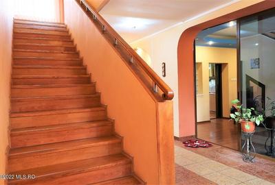 Ovidiu - Str. Nationala, Vila P+1E, teren 1094 mp, vedere la lac! - 47