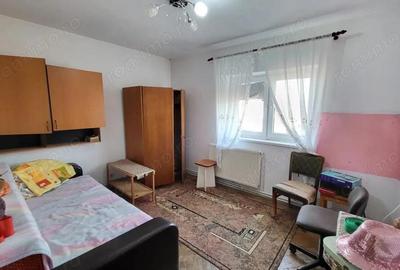 Apartament 2 camere + boxa, in Targu Jiu, cartier Traian - 6