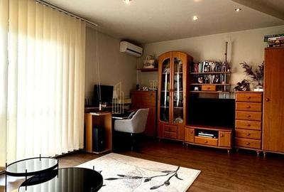 Apartament cu 3 camere decomandat, mobilat în Terezian - 1