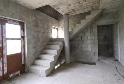 Vanzare vila mare si noua la munte in Cheia judetul Prahova langa padure - 3