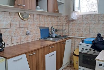 Apartament cu 2 camere semidecomandat în Decebal - 2