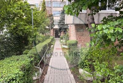 Apartament cu 4 camere decomandat în Aurel Vlaicu - 11
