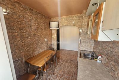 Resita, 2 Cam. Cf. 1, Mobilat Utilat, Bulevard, Micro 2 - 17