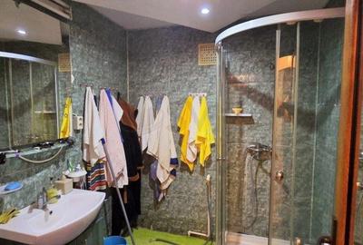 Apartament cu 4 camere semidecomandat în Crângași - 9