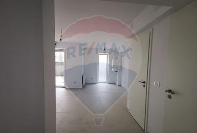 Comision 0 | Spatiu comercial 55mp plus 76 mp curte - 13