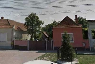 Casă cu 3 camere cu Teren 1300 Mp în Teiu
