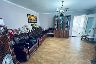 Casă individuală cu 3 camere cu Canalizare în Central - 3