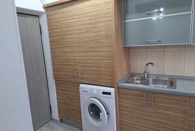 Garsonieră decomandată în Central - 1