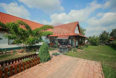 Casă cu 5 camere cu Teren 894 Mp în Tăut - 2