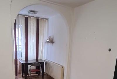 Proprietar inchiriez 2 camere Berceni - 2