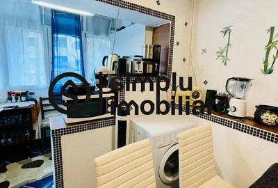Apartament cu 2 camere decomandat în Calea Severinului - 2