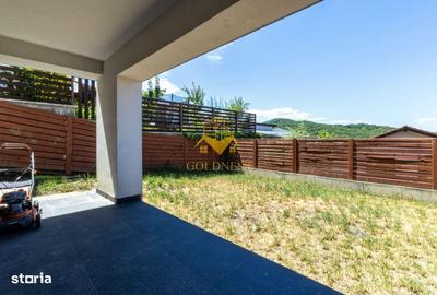 Casă cu 3 camere cu Canalizare în Florești - 1