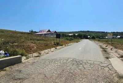 Teren de 2340 mp, în Miroslava - 3