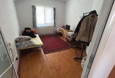 Casă cu 4 camere în Găești - 3