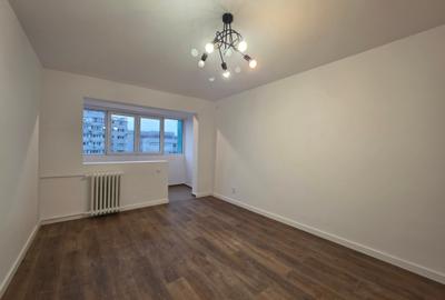 Apartament cu 3 camere decomandat în Titulescu - 11