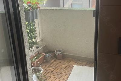 Apartament cu 3 camere decomandat în Alexandriei - 3