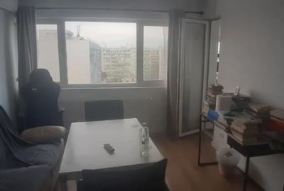 Apartament cu 2 camere semidecomandat în Jiului - 4