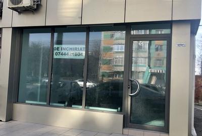 Spațiu comercial, de 55 mp, în Central - 2