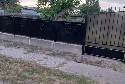 Casă cu 5 camere cu Teren 1500 Mp în Apateu - 8