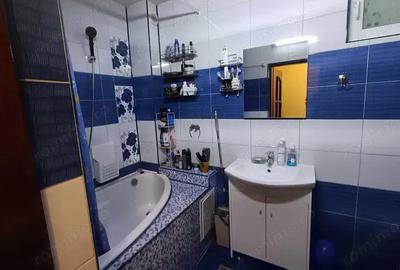 Apartament cu 3 camere decomandat în Sinaia - 6