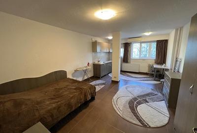 Garsonieră semidecomandată în 1 Mai