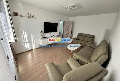Apartament cu 2 camere decomandat în Titan