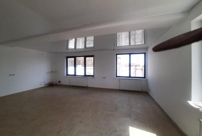Casă cu 4 camere în Mogoșoaia - 1