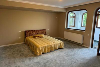Casă cu 4 camere în Năvodari Tabără - 2