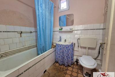 Casă individuală cu 3 camere cu Canalizare în Unirea - 8