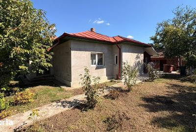 Casă cu 6 camere cu Teren 1144 Mp în Ion Roată
