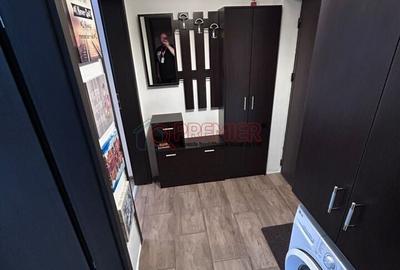 Apartament cu 2 camere în Apărătorii Patriei