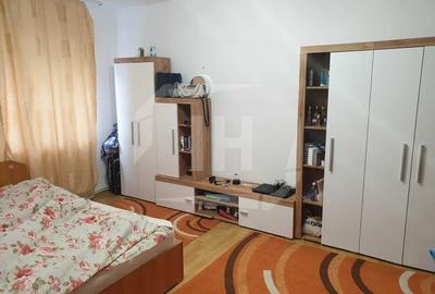 Apartament cu 3 camere decomandat, mobilat în Mărăști