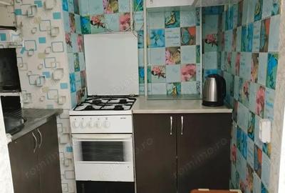 Garsonieră decomandată în Complex Studențesc