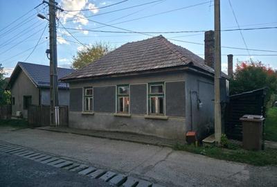 Casă cu 3 camere în Dumbrăvioara - 3