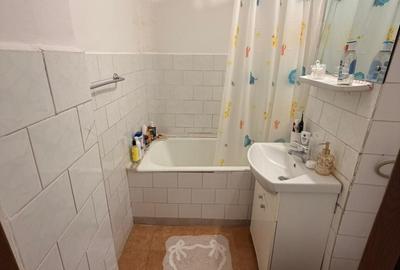 Apartament cu 2 camere decomandat în Lacul Tei - 5