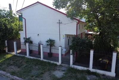 Casă individuală cu 15 camere cu Canalizare în Sud - 1