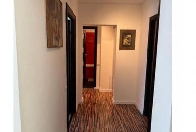 Apartament cu 3 camere decomandat în Basarabia - 1