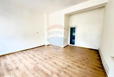 Casă cu 3 camere în Central
