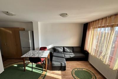 Apartament cu 2 camere semidecomandat în Cantemir