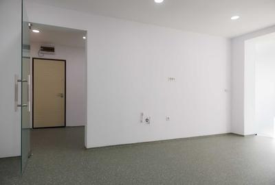 Spațiu comercial, de 60 mp, în Ultracentral